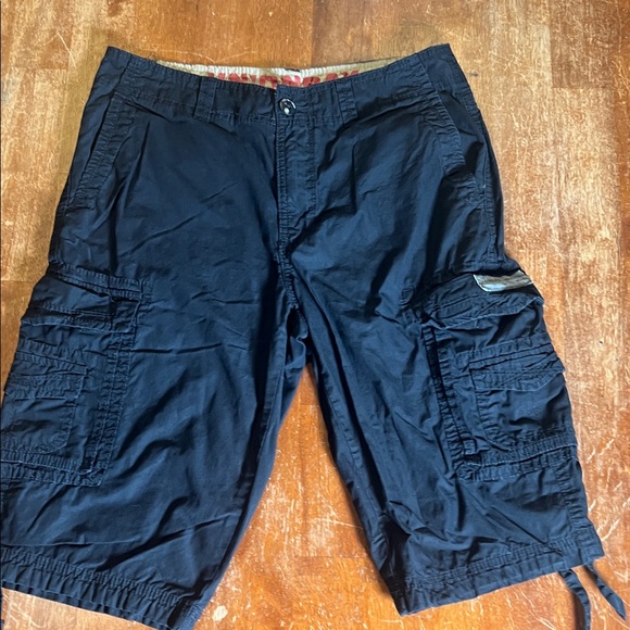 UNIONBAY Men's Black Cargo Shorts Size 32 - Picture 1 of 7